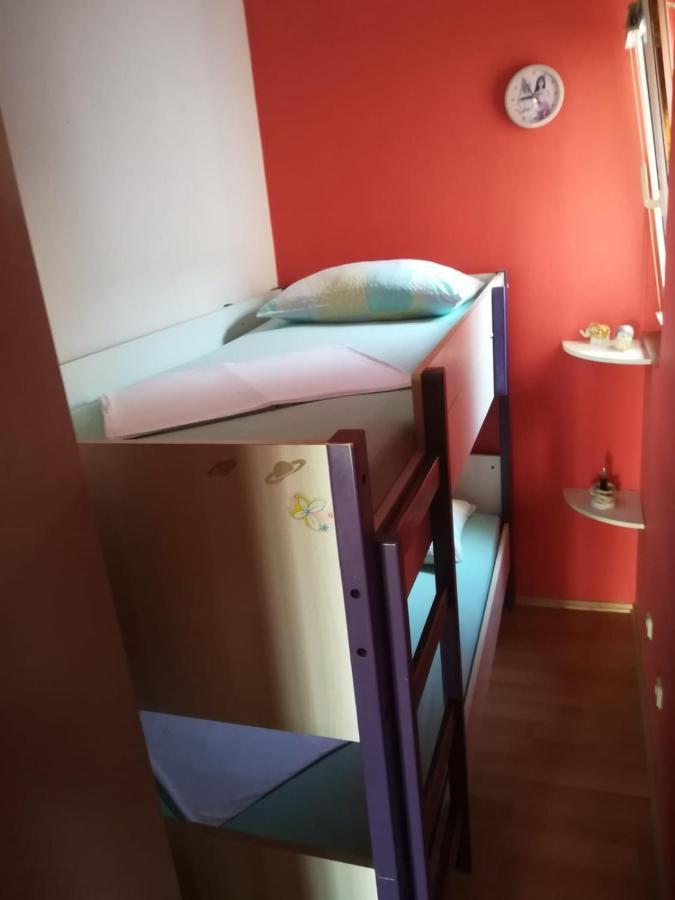 Apartman Stanić Omis Bagian luar foto